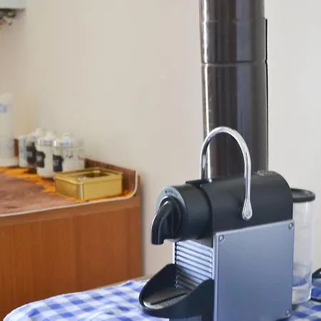La Chiusa Apartment *
